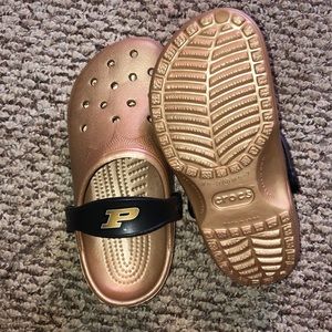 Purdue crocs